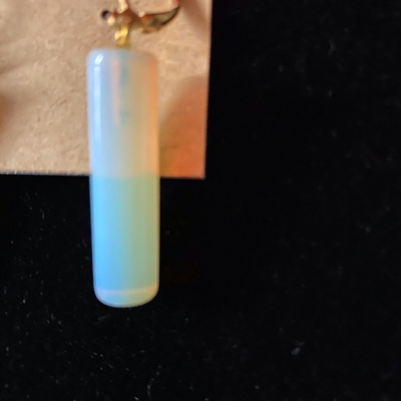 🌸NEW- Earrings🌸 - Picture 4 of 4